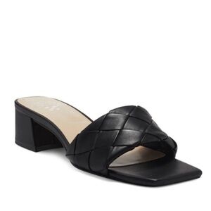 NIB Vince Camuto Semtera Black Leather Block Heel Sandal
- Size 9.5